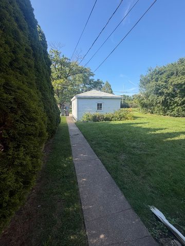 5120 Sherwin Avenue, Skokie, IL 60077