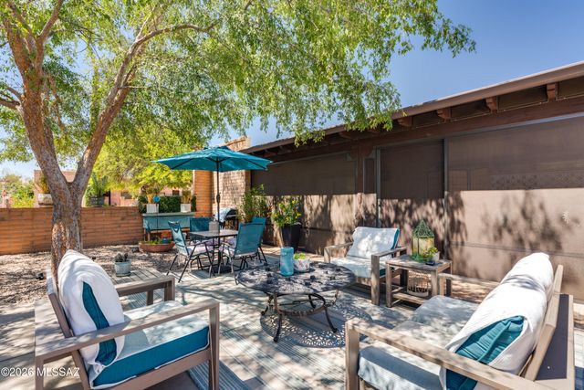 8564 N Candlewood Loop, Tucson, AZ 85704