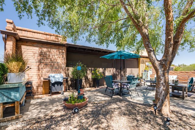 8564 N Candlewood Loop, Tucson, AZ 85704