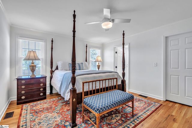 28 Isbell Lane, Greenville, SC 29607