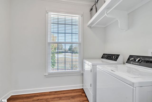 28 Isbell Lane, Greenville, SC 29607