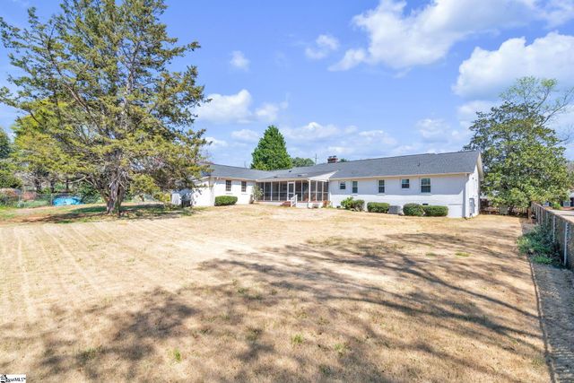 28 Isbell Lane, Greenville, SC 29607