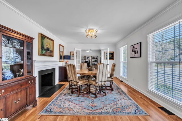 28 Isbell Lane, Greenville, SC 29607