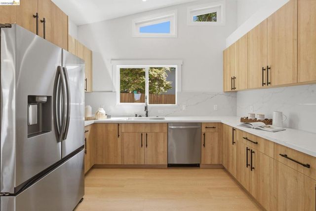 6922 Blake St, El Cerrito, CA 94530