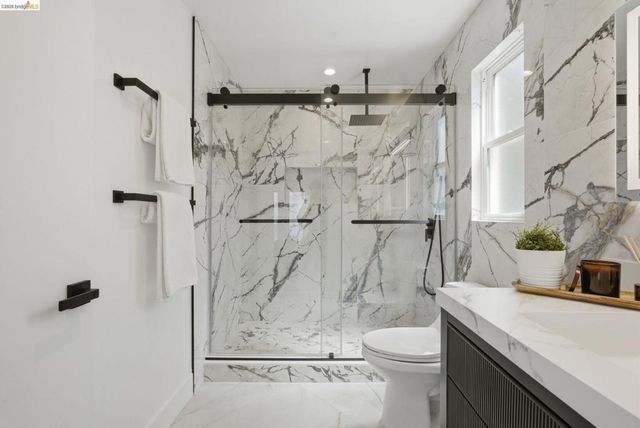 6922 Blake St, El Cerrito, CA 94530