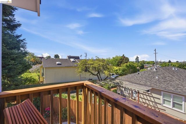 6922 Blake St, El Cerrito, CA 94530