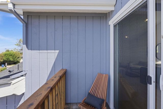 6922 Blake St, El Cerrito, CA 94530