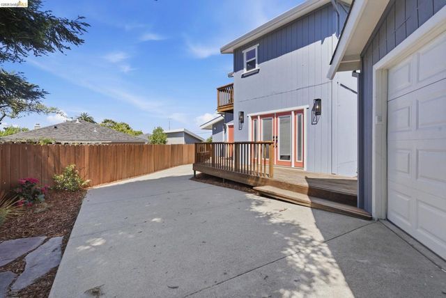 6922 Blake St, El Cerrito, CA 94530