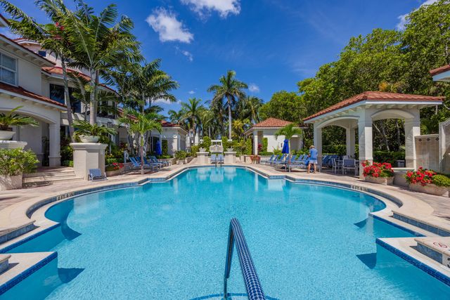 2412 Tuscany Way, Boynton Beach, FL 33435