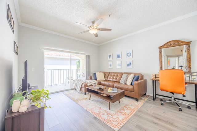 2412 Tuscany Way, Boynton Beach, FL 33435