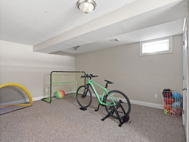 105-107 North St 105, Newton, MA 02460