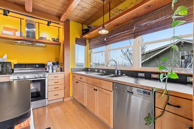 1118 ALMA ST, Rapid City, SD 57701