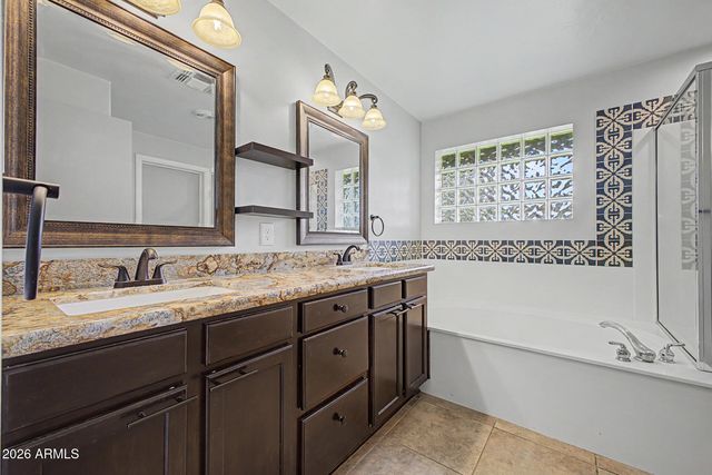 3122 E MONTEROSA Street, Phoenix, AZ 85016