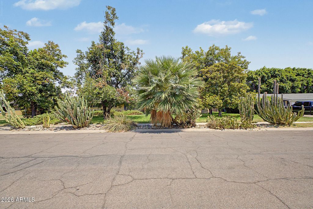 3122 E MONTEROSA Street, Phoenix, AZ 85016
