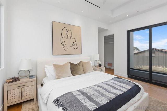 744 Bonair St, La Jolla, CA 92037