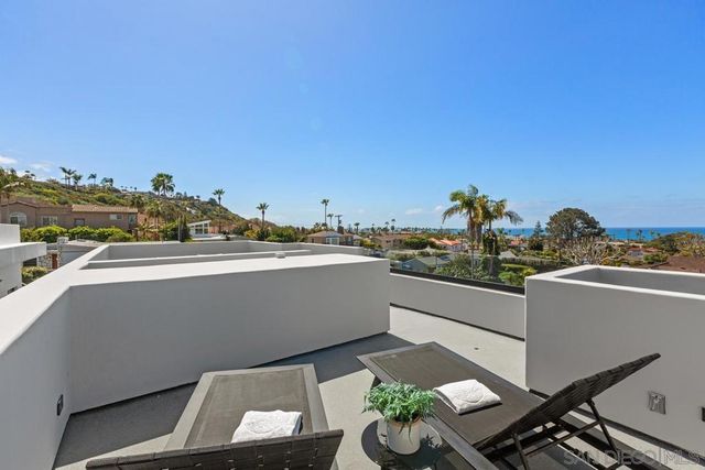 744 Bonair St, La Jolla, CA 92037