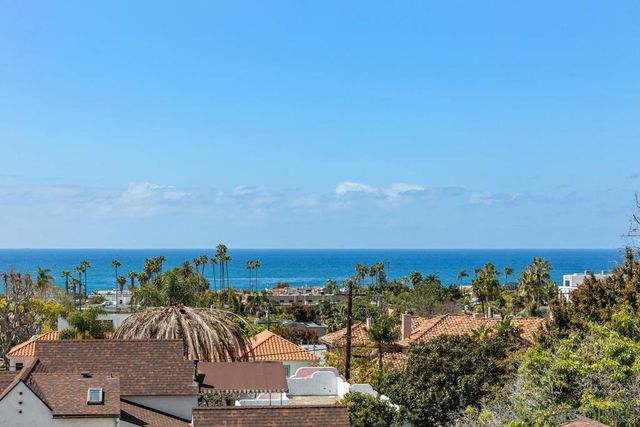 744 Bonair St, La Jolla, CA 92037