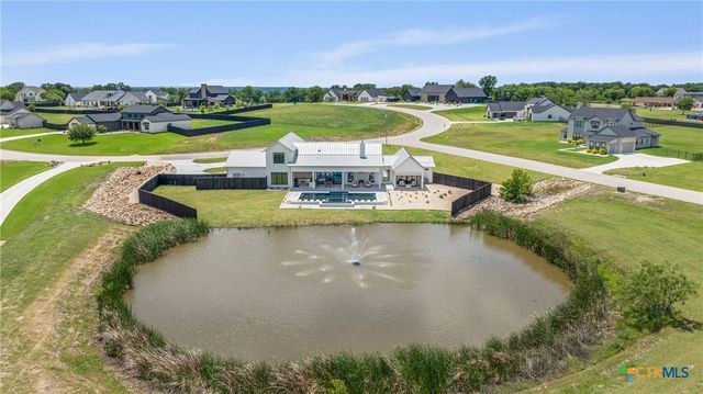 298 Glenview Circle, Belton, TX 76513