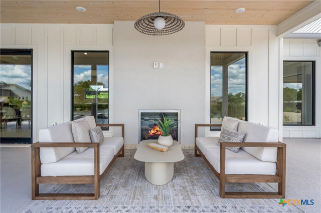 298 Glenview Circle, Belton, TX 76513