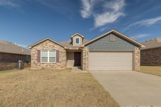 11013 NW 99th Street, Yukon, OK 73099