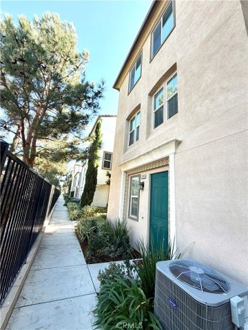 12398 Constellation St, Eastvale, CA 91752