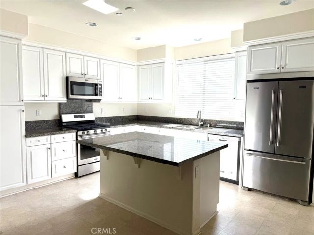 12398 Constellation St, Eastvale, CA 91752