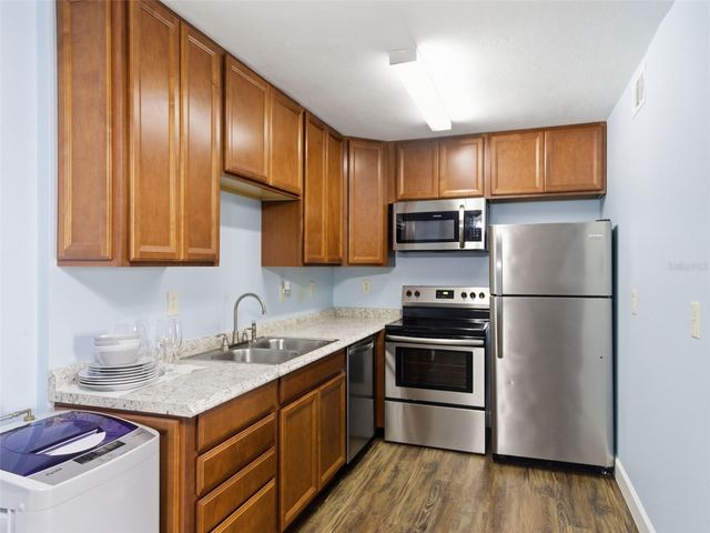 6519 W NEWBERRY ROAD 1006, Gainesville, FL 32605