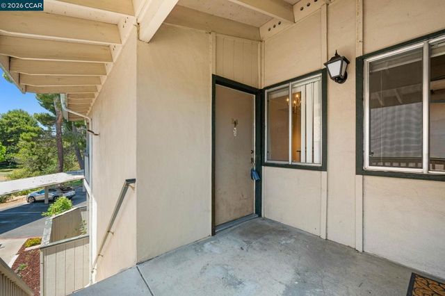 5460 Concord Blvd B8, Concord, CA 94521