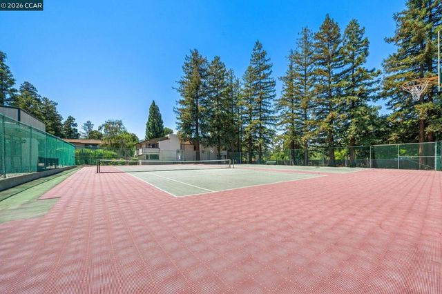 5460 Concord Blvd B8, Concord, CA 94521