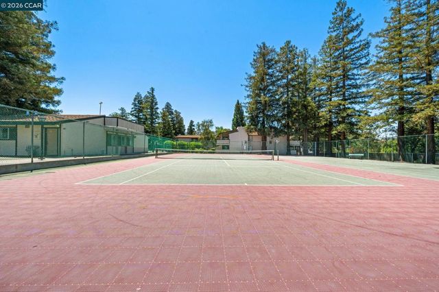 5460 Concord Blvd B8, Concord, CA 94521