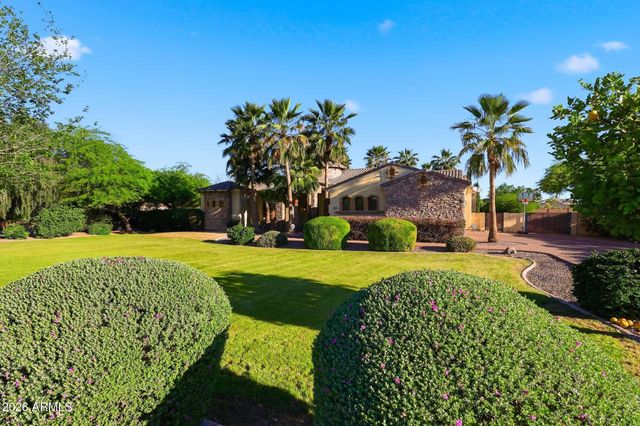 16394 W Hilton Avenue, Goodyear, AZ 85338