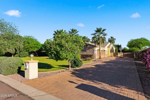 16394 W Hilton Avenue, Goodyear, AZ 85338