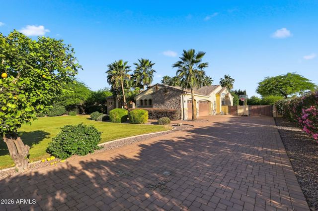 16394 W Hilton Avenue, Goodyear, AZ 85338