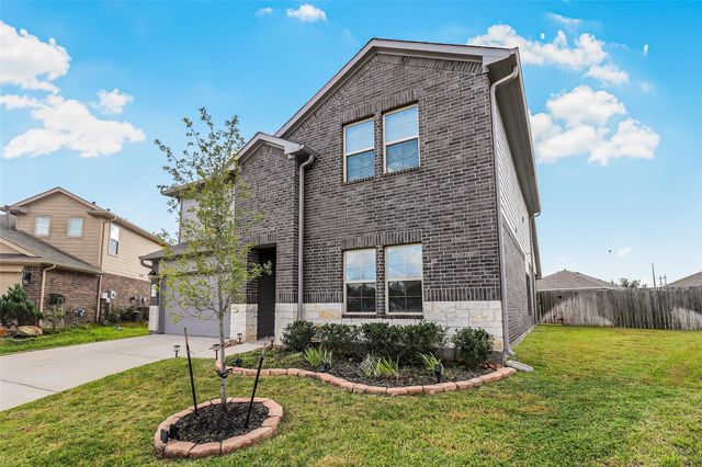 18300 Porters Mill Court, New Caney, TX 77357
