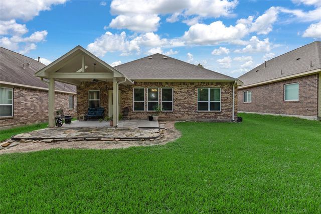 68 Hallmark Drive, Conroe, TX 77304