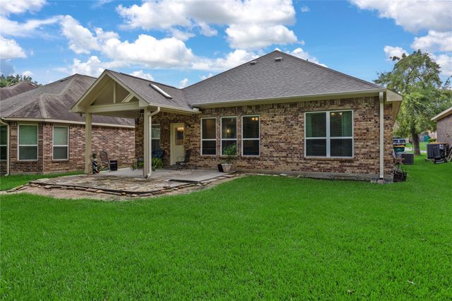 68 Hallmark Drive, Conroe, TX 77304