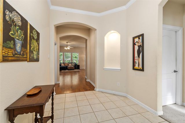68 Hallmark Drive, Conroe, TX 77304