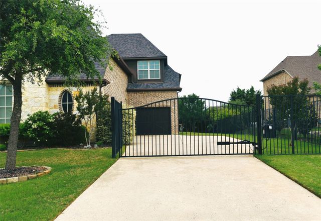 200 Montrose Lane, Southlake, TX 76092