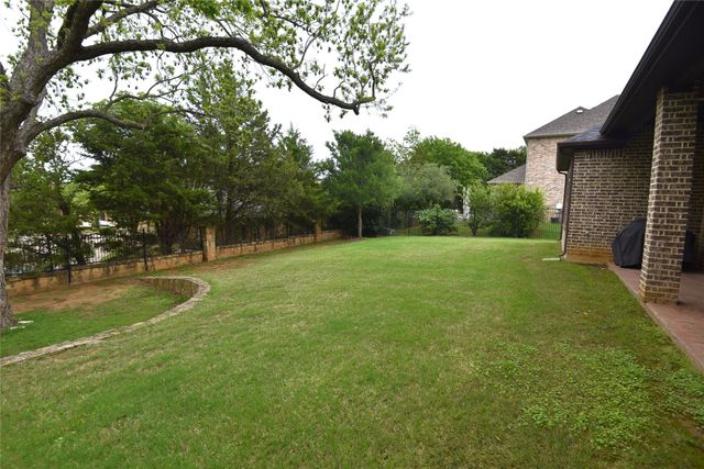 200 Montrose Lane, Southlake, TX 76092