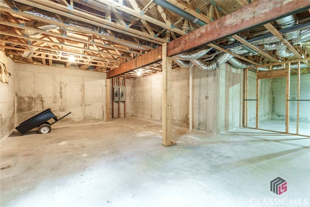 Image 56 of property listing at 50 Highlands Ridge Lane, Oxford, GA 30054