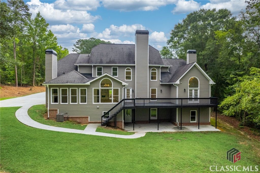 Image 9 of property listing at 50 Highlands Ridge Lane, Oxford, GA 30054