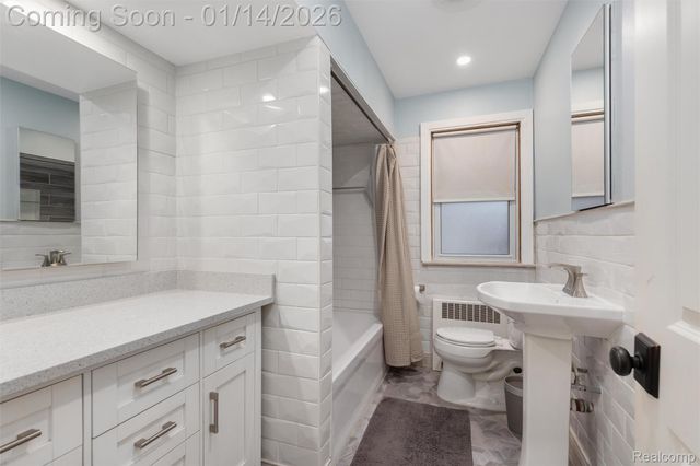 22609 Lange Street, St. Clair Shores, MI 48080