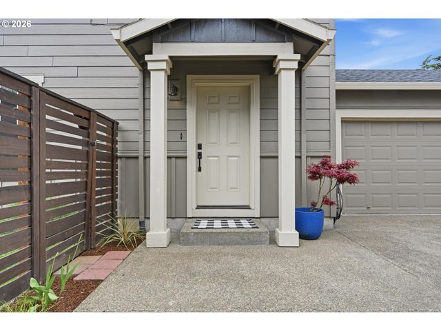 1232 ELDER Pl, Cornelius, OR 97113