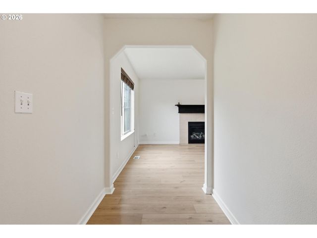 1232 ELDER Pl, Cornelius, OR 97113