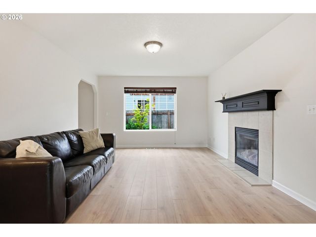 1232 ELDER Pl, Cornelius, OR 97113