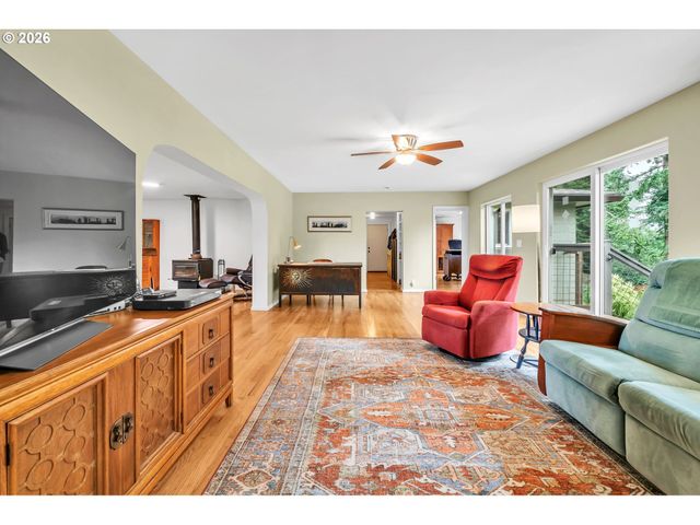85385 RIDGEWAY Rd, Pleasant Hill, OR 97455