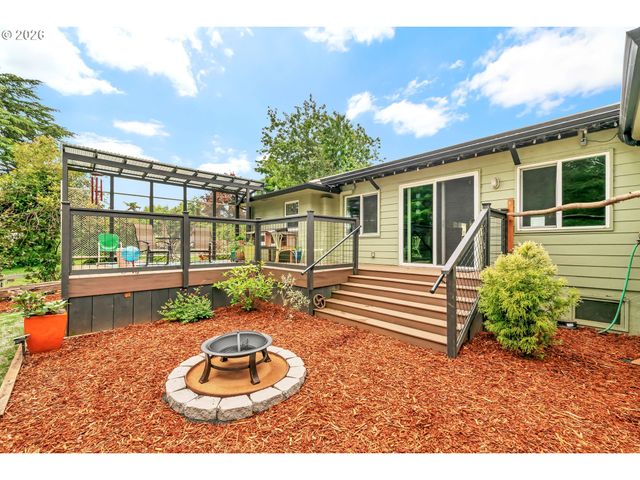 85385 RIDGEWAY Rd, Pleasant Hill, OR 97455