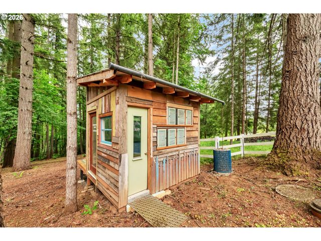 85385 RIDGEWAY Rd, Pleasant Hill, OR 97455