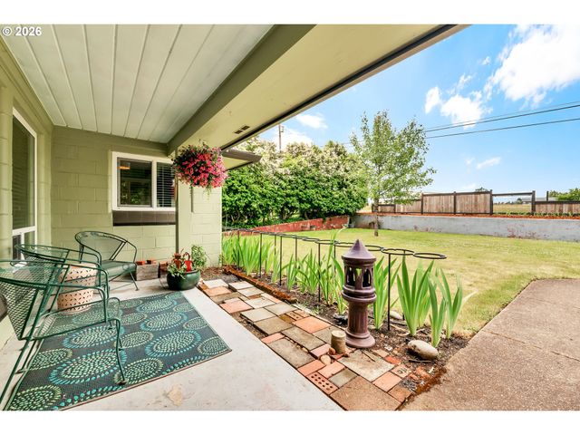 85385 RIDGEWAY Rd, Pleasant Hill, OR 97455