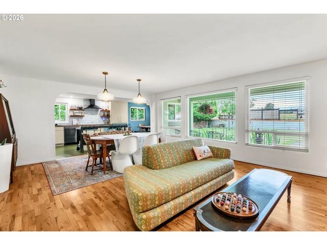 85385 RIDGEWAY Rd, Pleasant Hill, OR 97455
